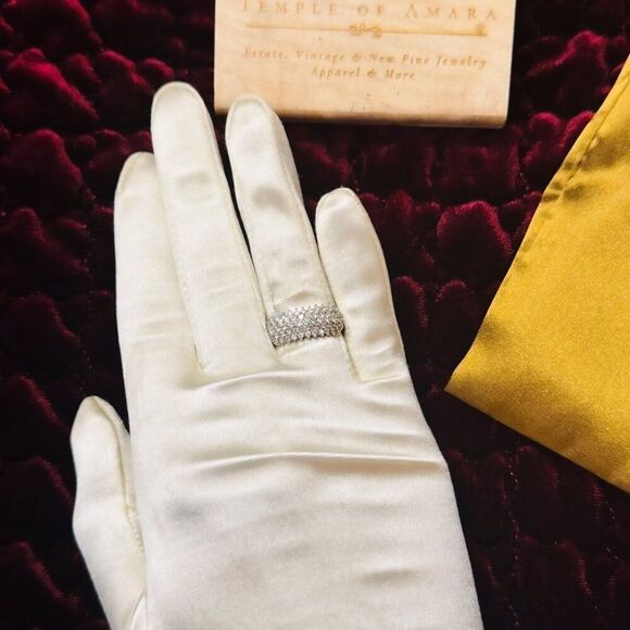 10K Gold- 2 Carat TW- Diamond Ring -Size 7- White Gold -Cluster Pave Ring -3g - Picture 12 of 16